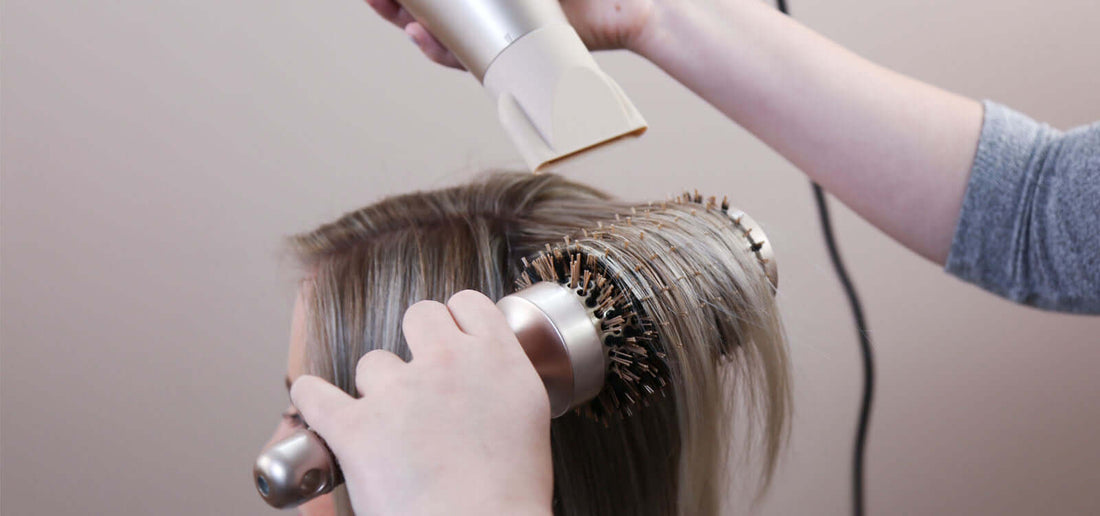 round brush with blowdryer 