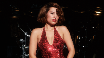 A glam girl’s guide to styling the ‘baroque bob’